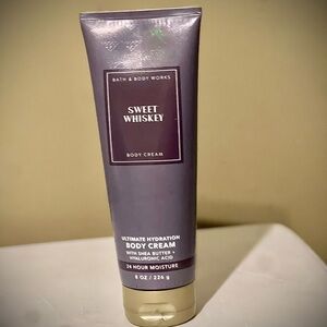 Bath & Body Works Sweet Whiskey Body Cream